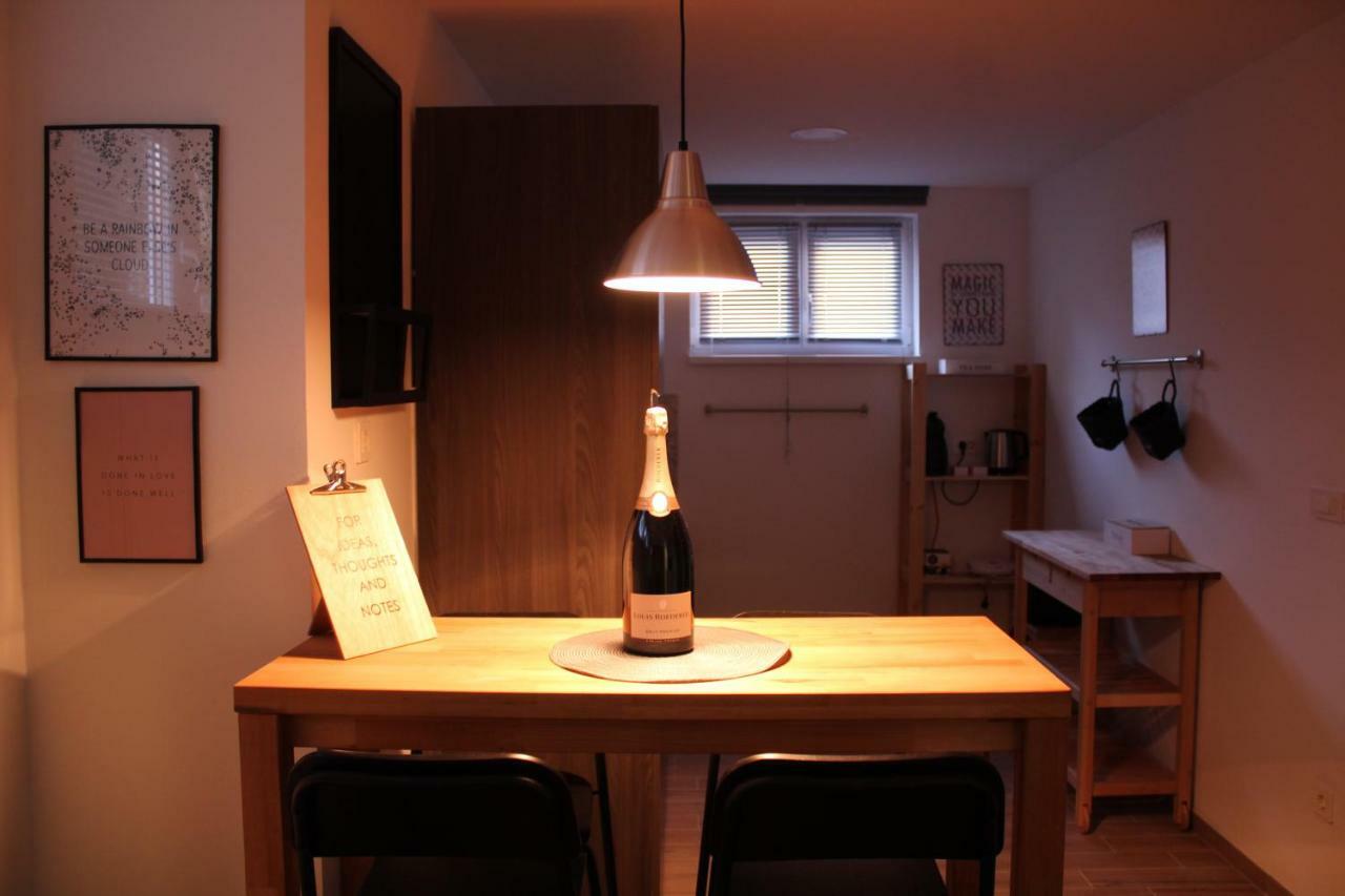 Cosy Apartments "Lima & Vito" Free Parking Zágráb Kültér fotó